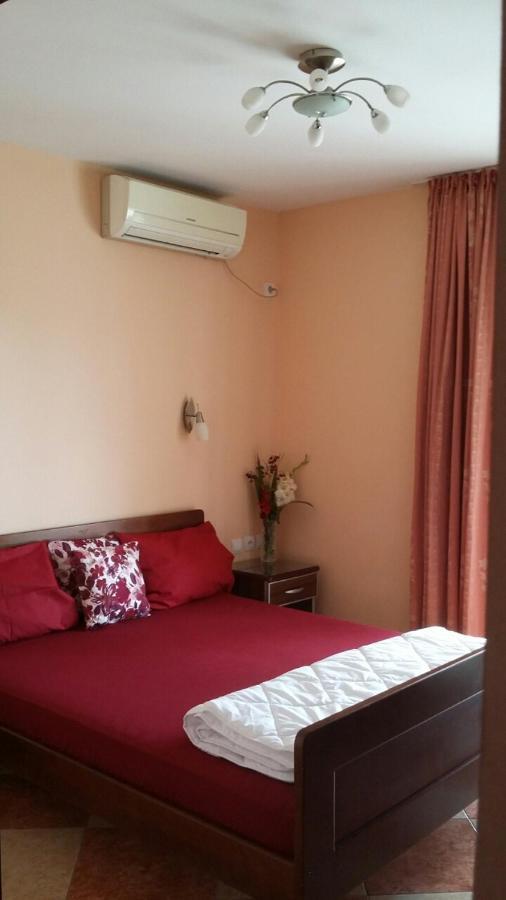 Apartmani Becici 部屋 写真