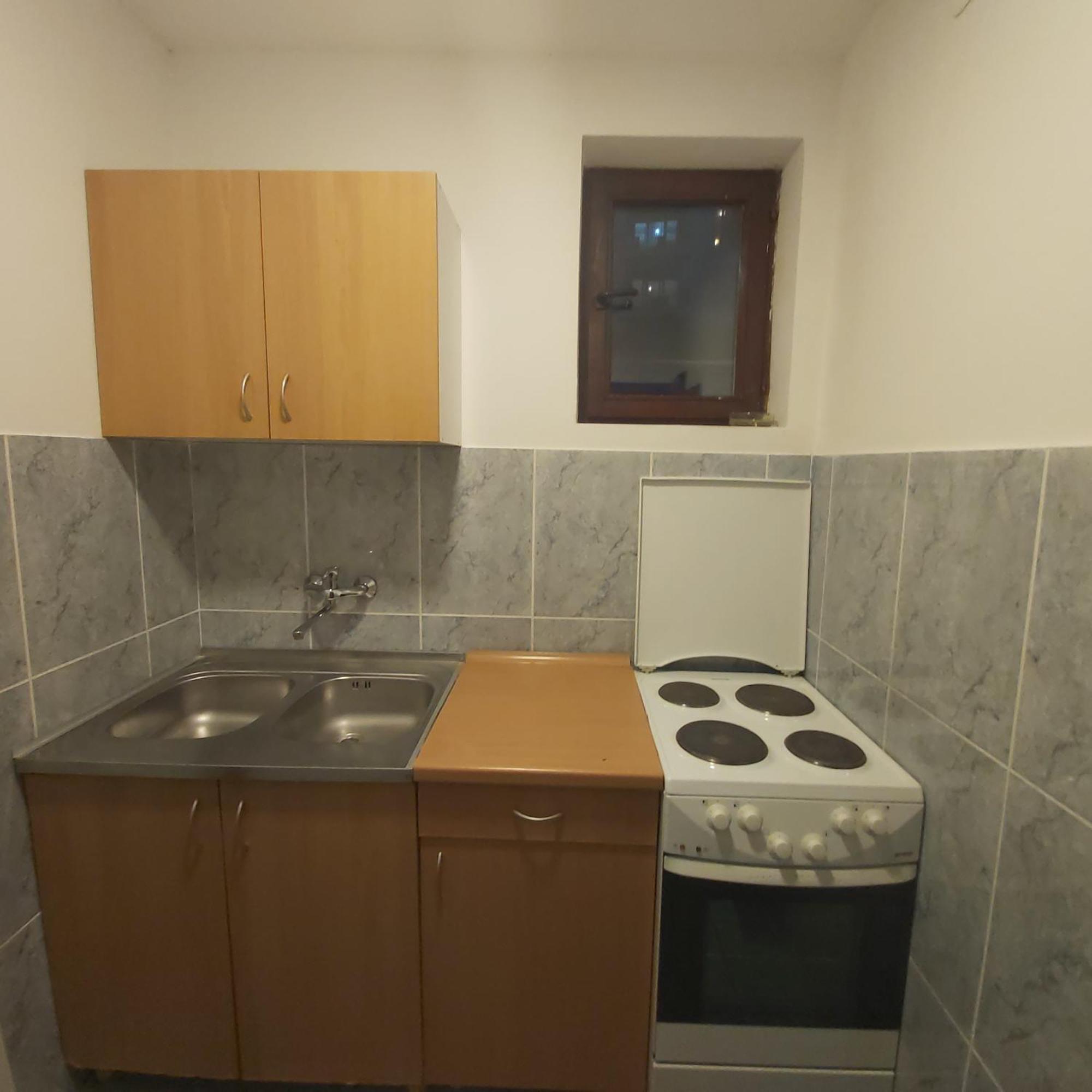 Apartmani Becici 部屋 写真