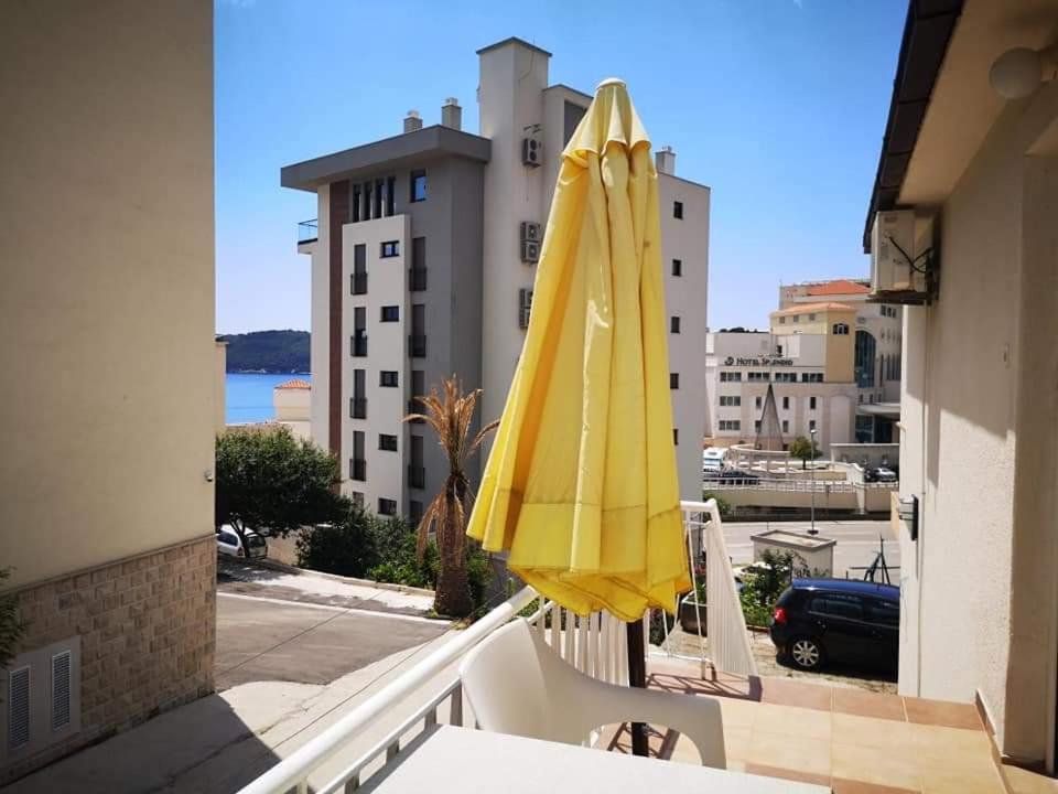 Apartmani Becici 部屋 写真
