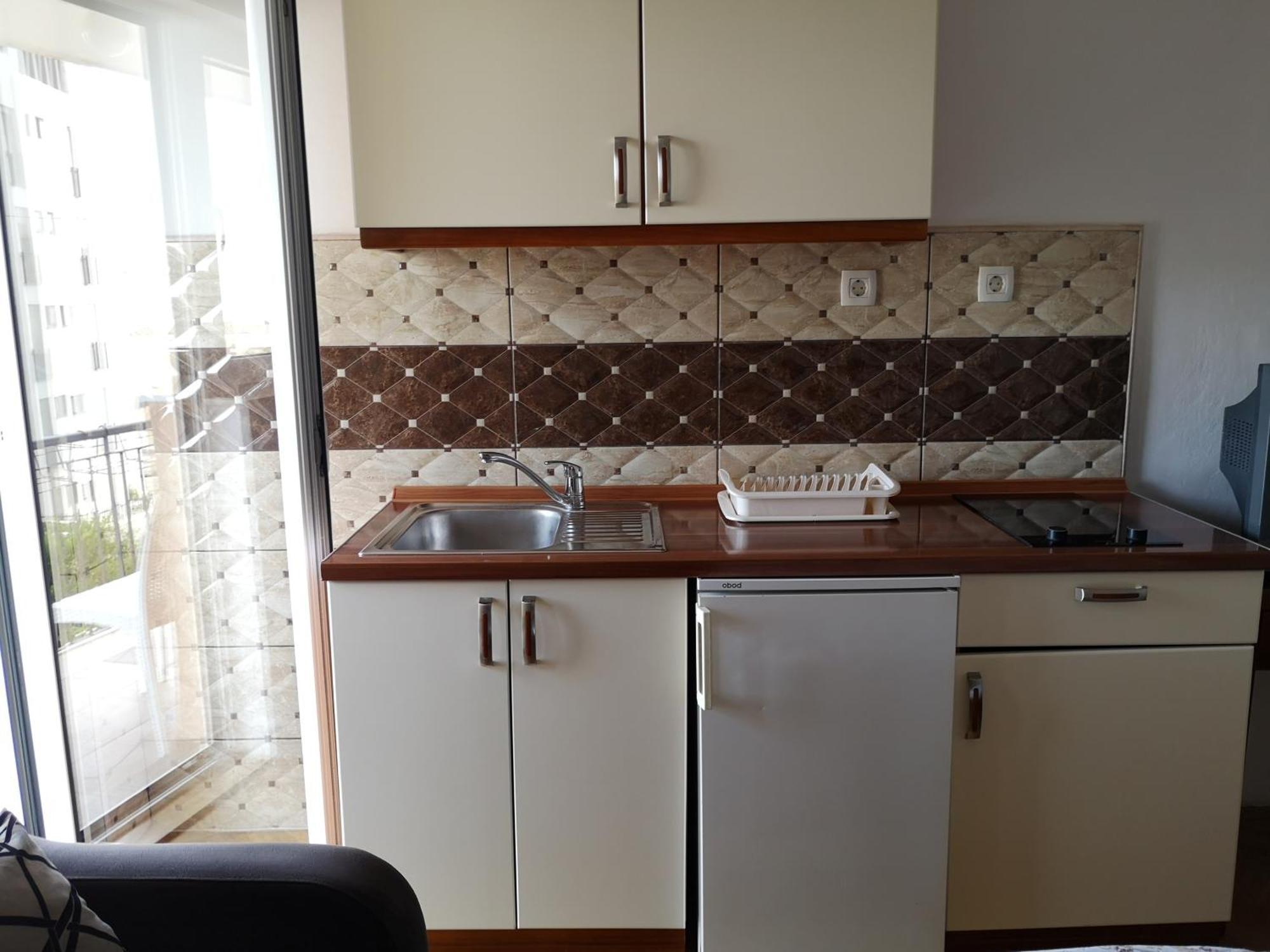 Apartmani Becici 部屋 写真